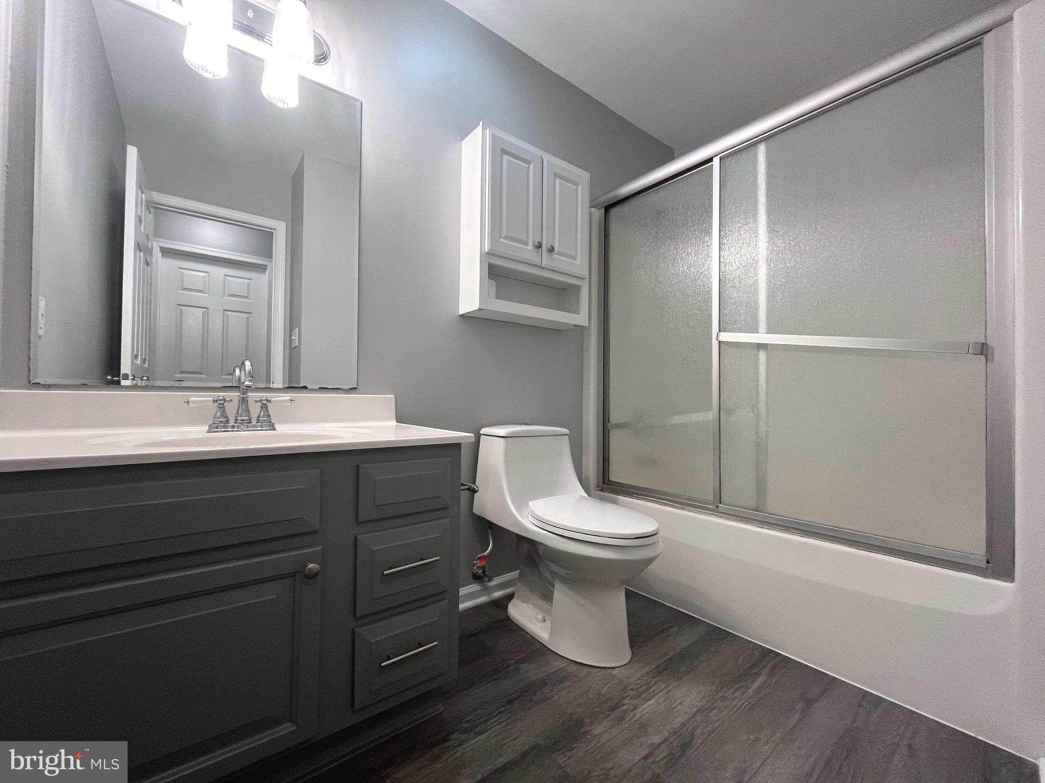 MARLOWE WOODS - Residential