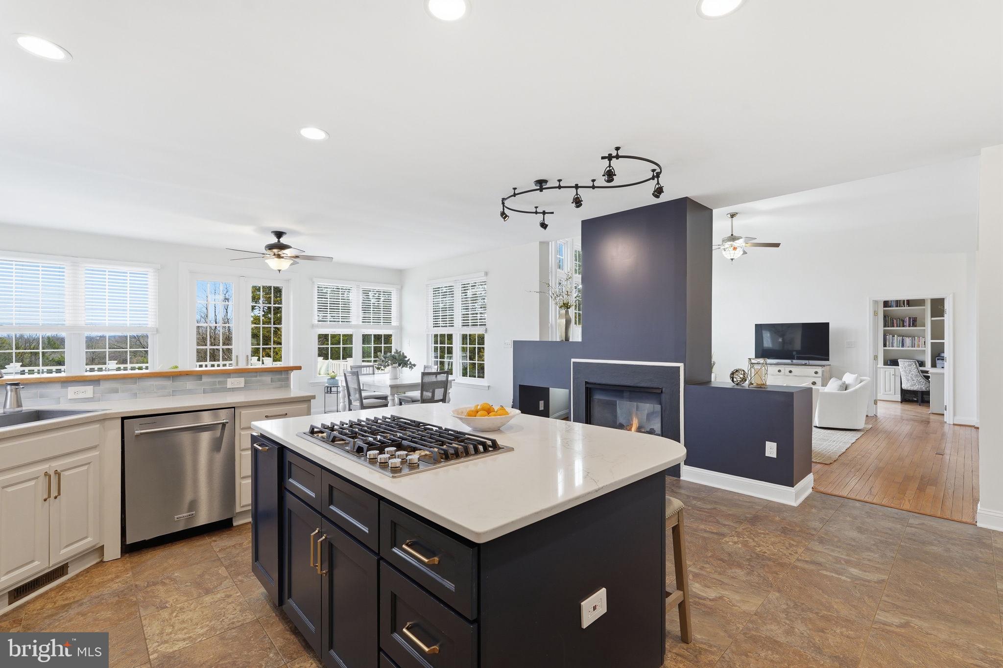 TAVISTOCK FARMS - Residential