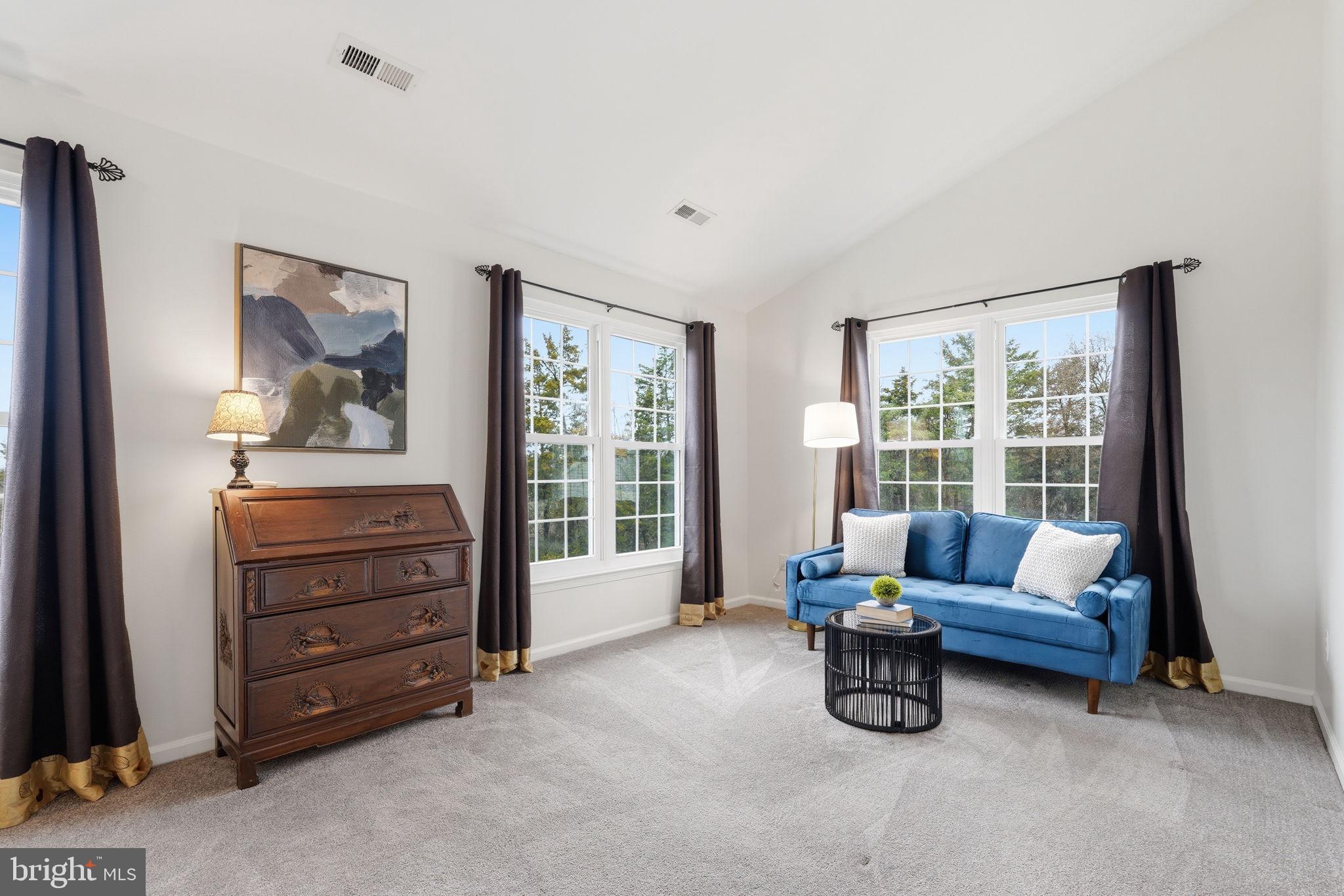 TAVISTOCK FARMS - Residential