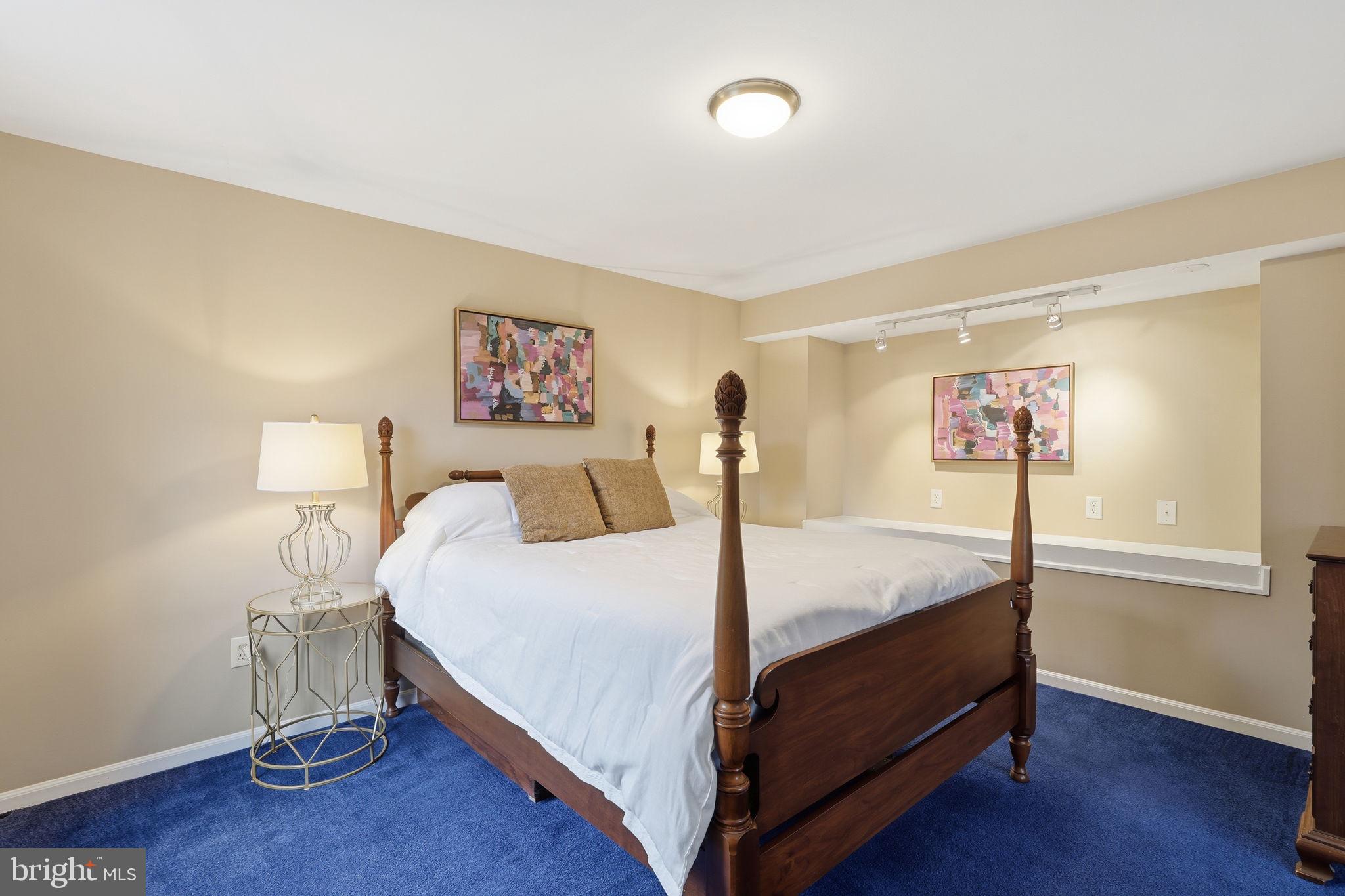 TAVISTOCK FARMS - Residential