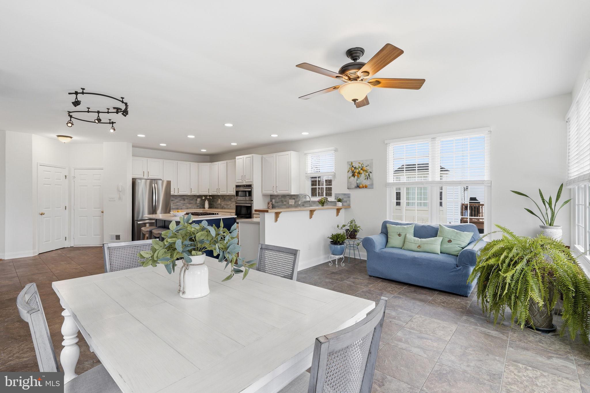 TAVISTOCK FARMS - Residential