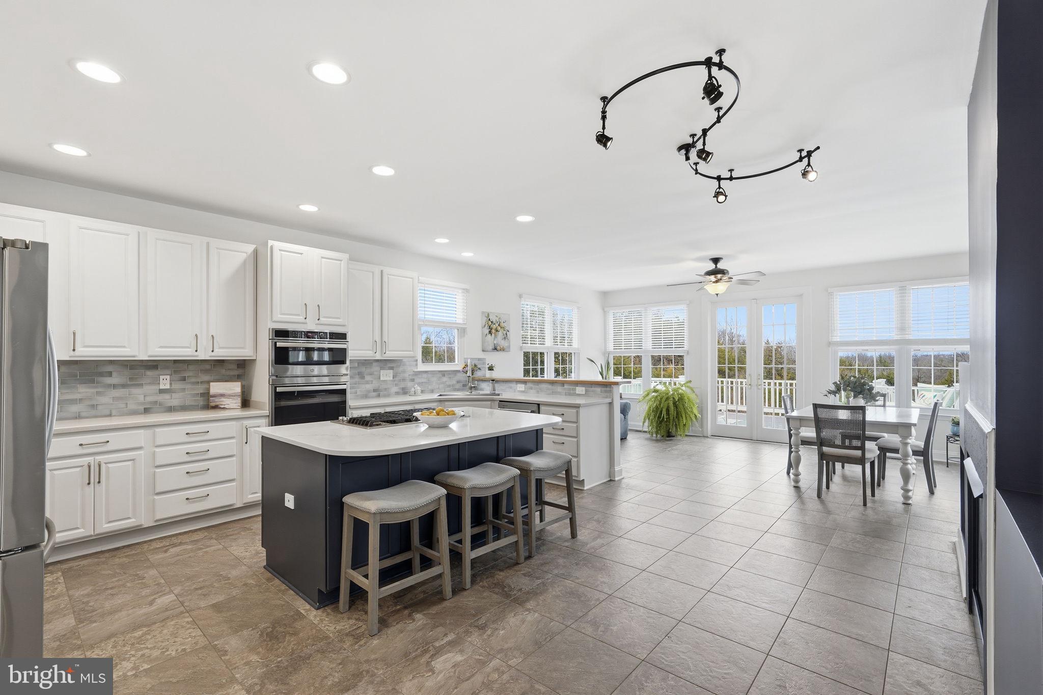 TAVISTOCK FARMS - Residential