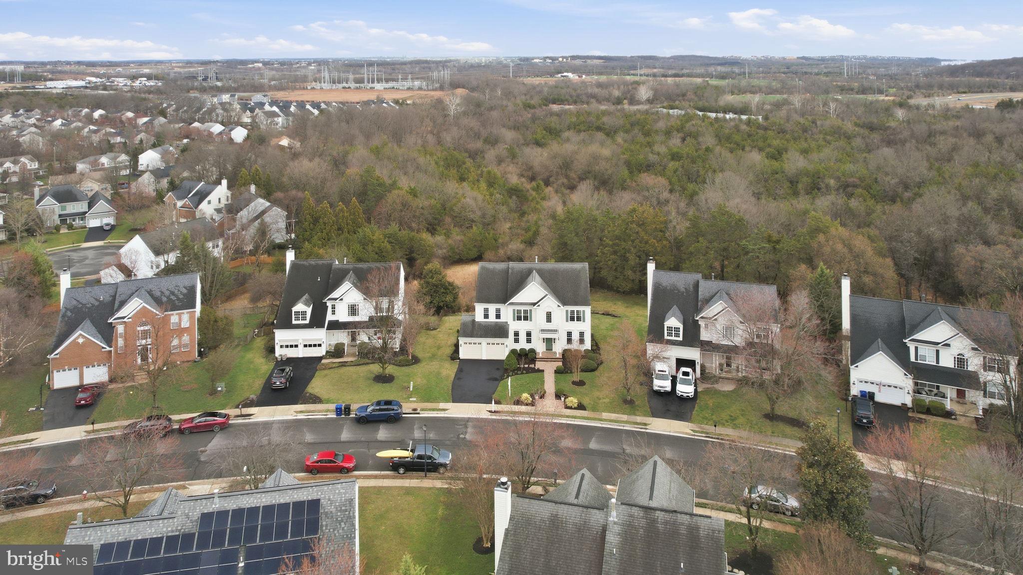 TAVISTOCK FARMS - Residential