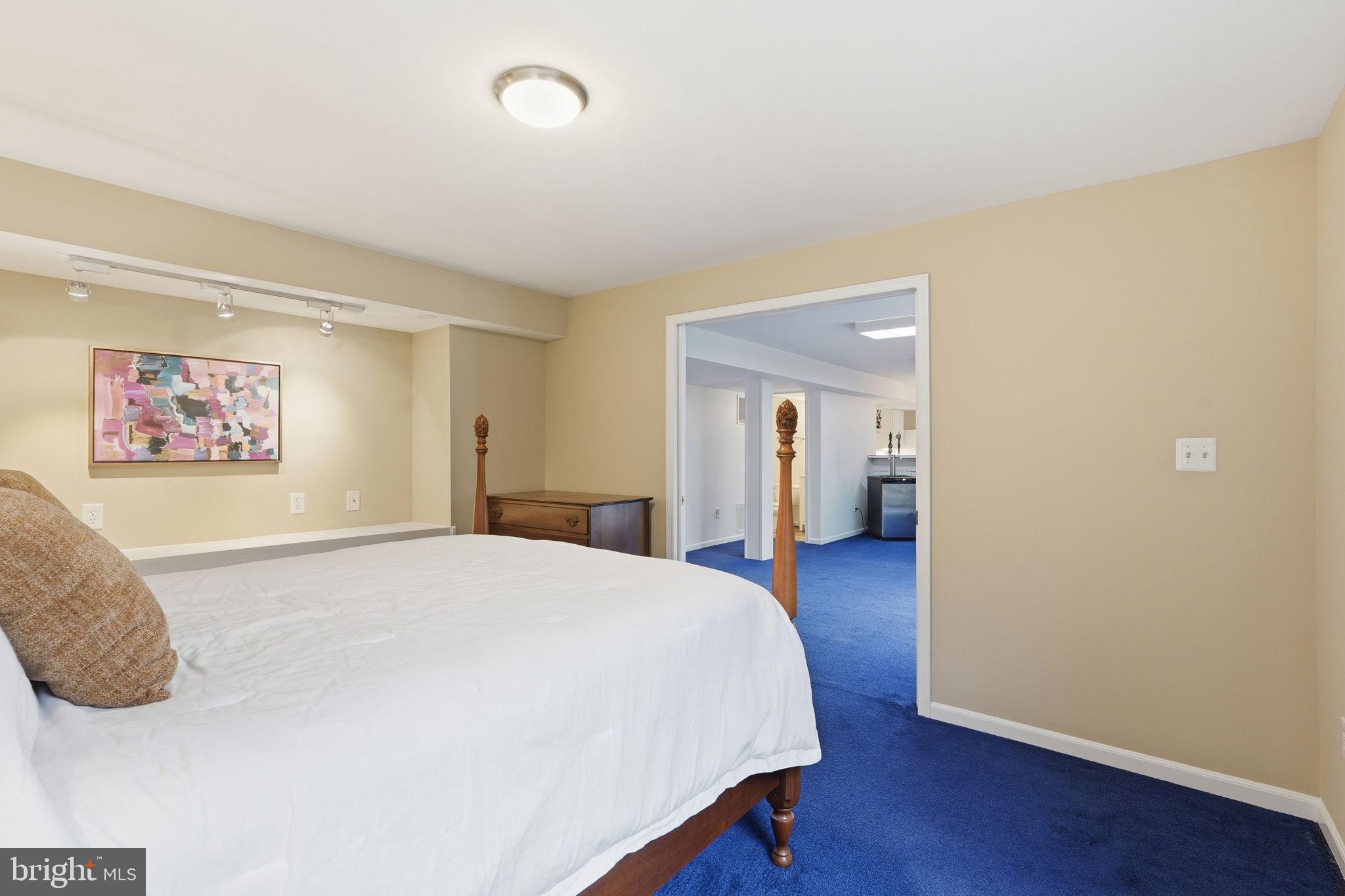 TAVISTOCK FARMS - Residential