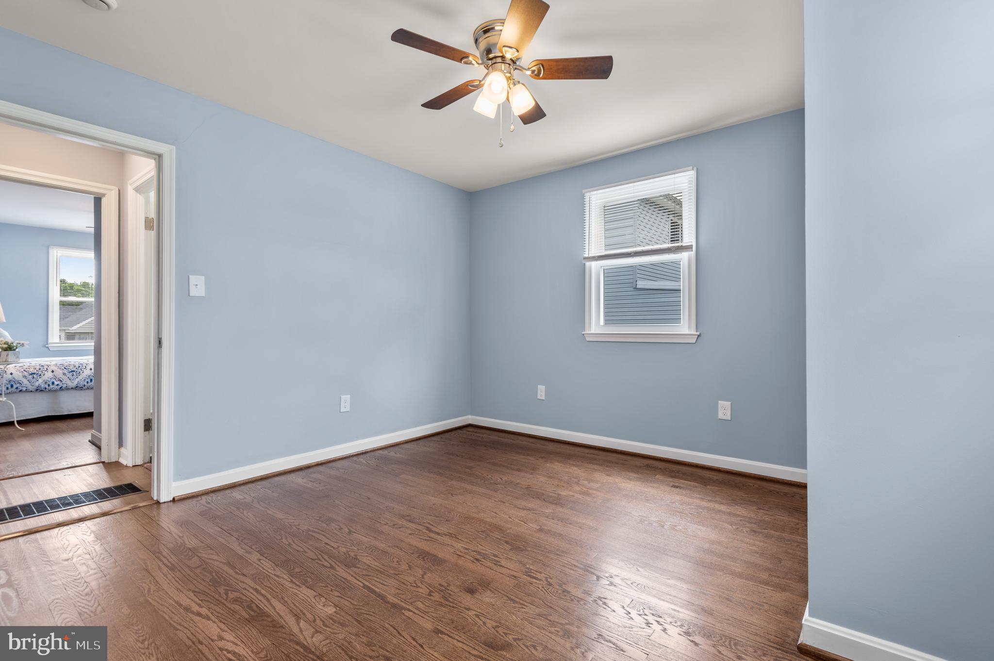 MARYLAND MANOR - Residential