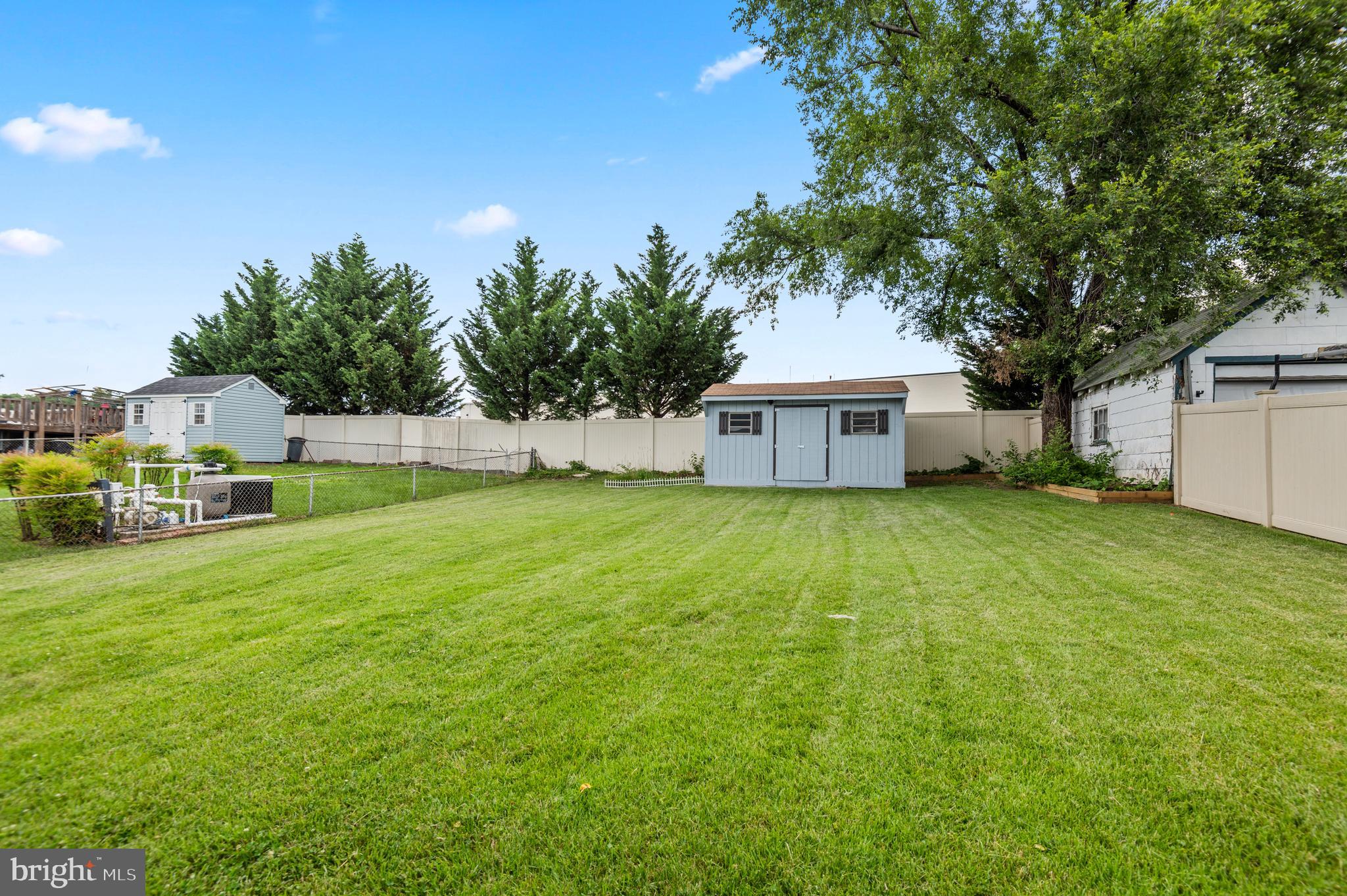 MARYLAND MANOR - Residential