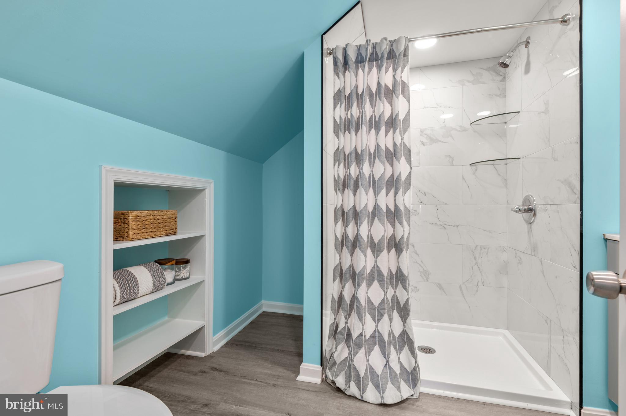 MARYLAND MANOR - Residential