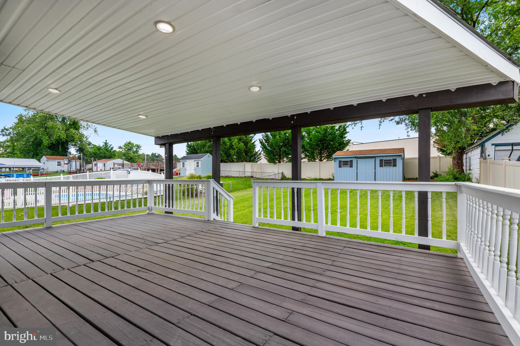 MARYLAND MANOR - Residential