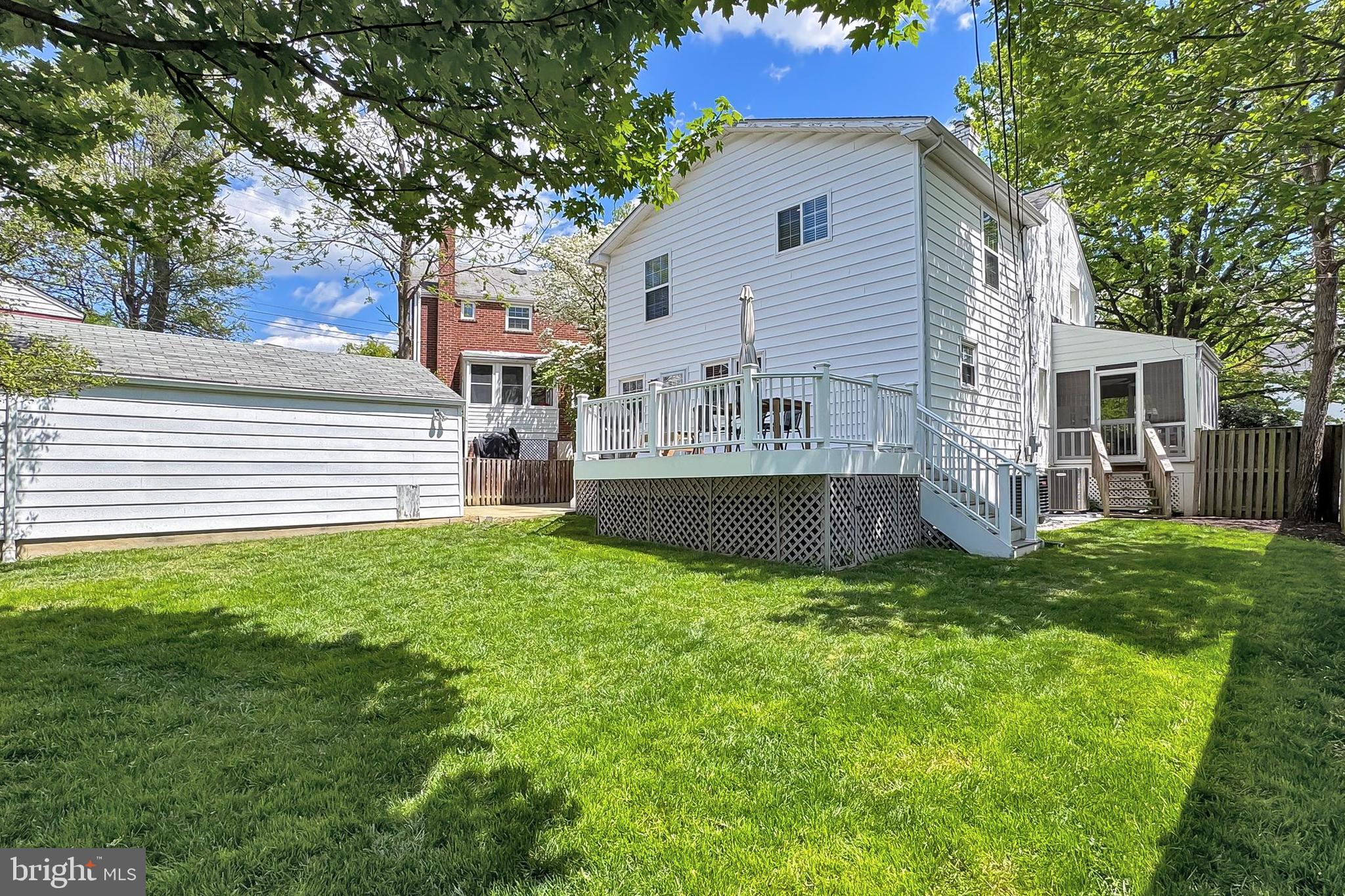 ARLINGTON FOREST - Residential