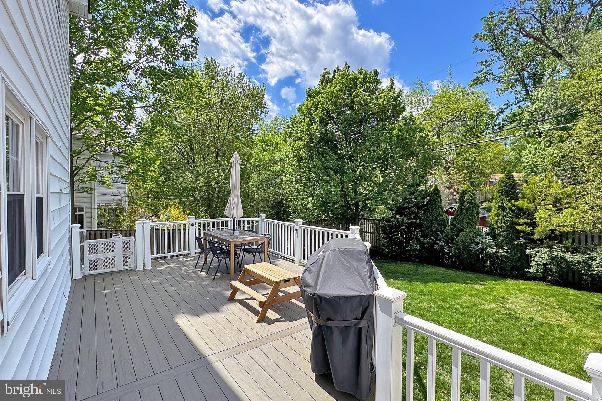 ARLINGTON FOREST - Residential