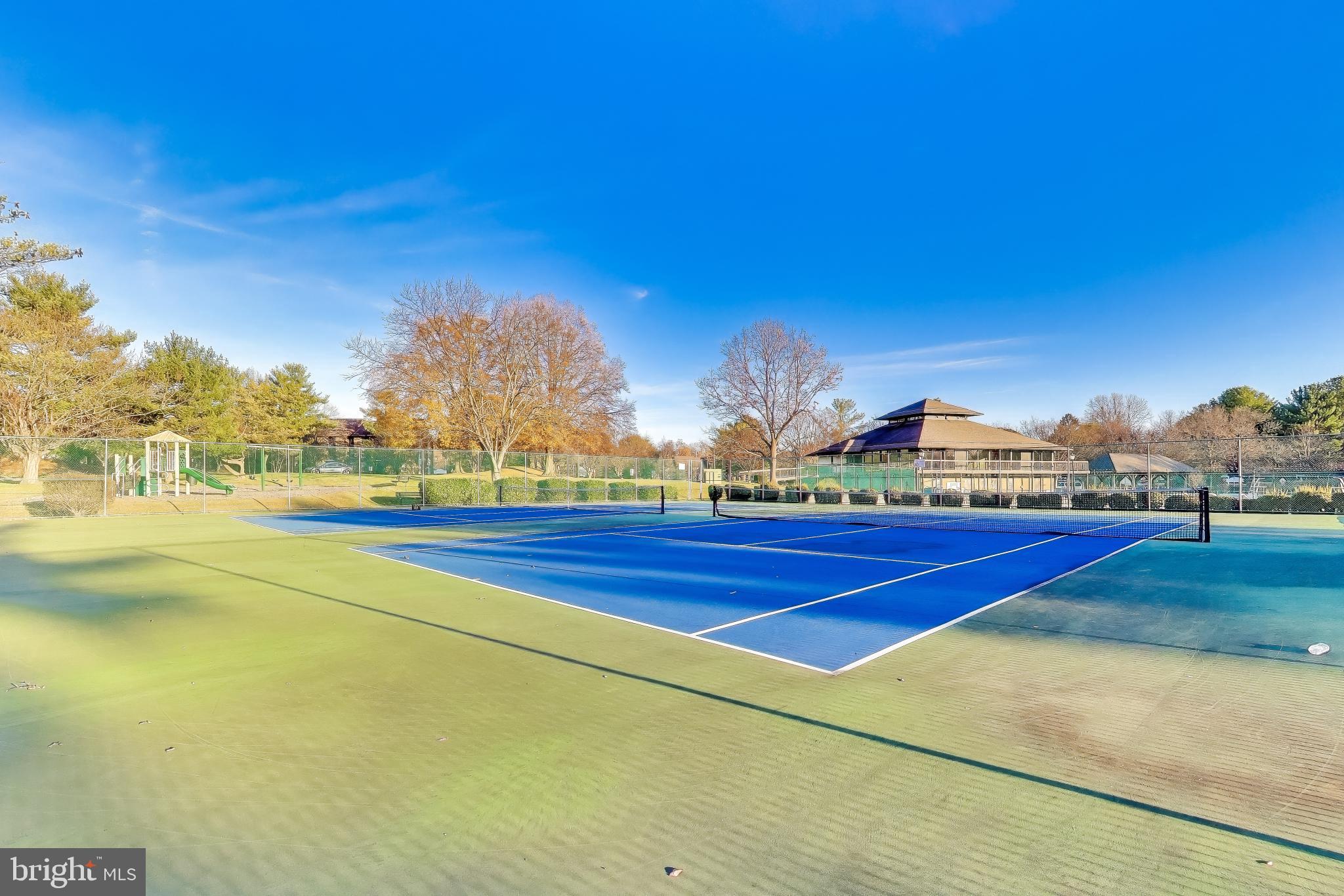 ROSEWOOD - Residential Lease