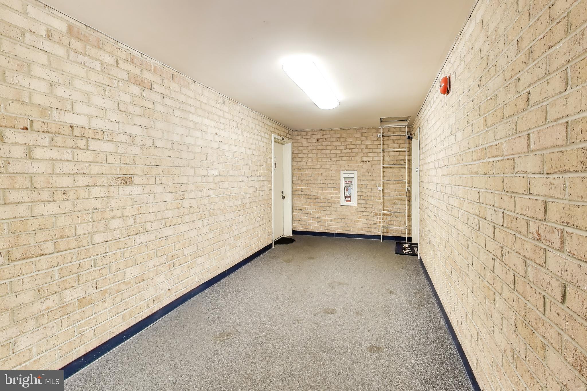 ROSEWOOD - Residential Lease