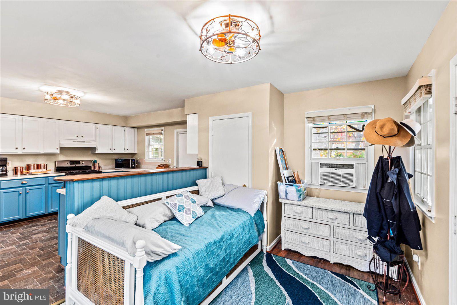 THE POINT - Residential