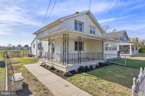 Townhouse For Sale - 418 Hulme Street<br/> BURLINGTON, NJ 08016