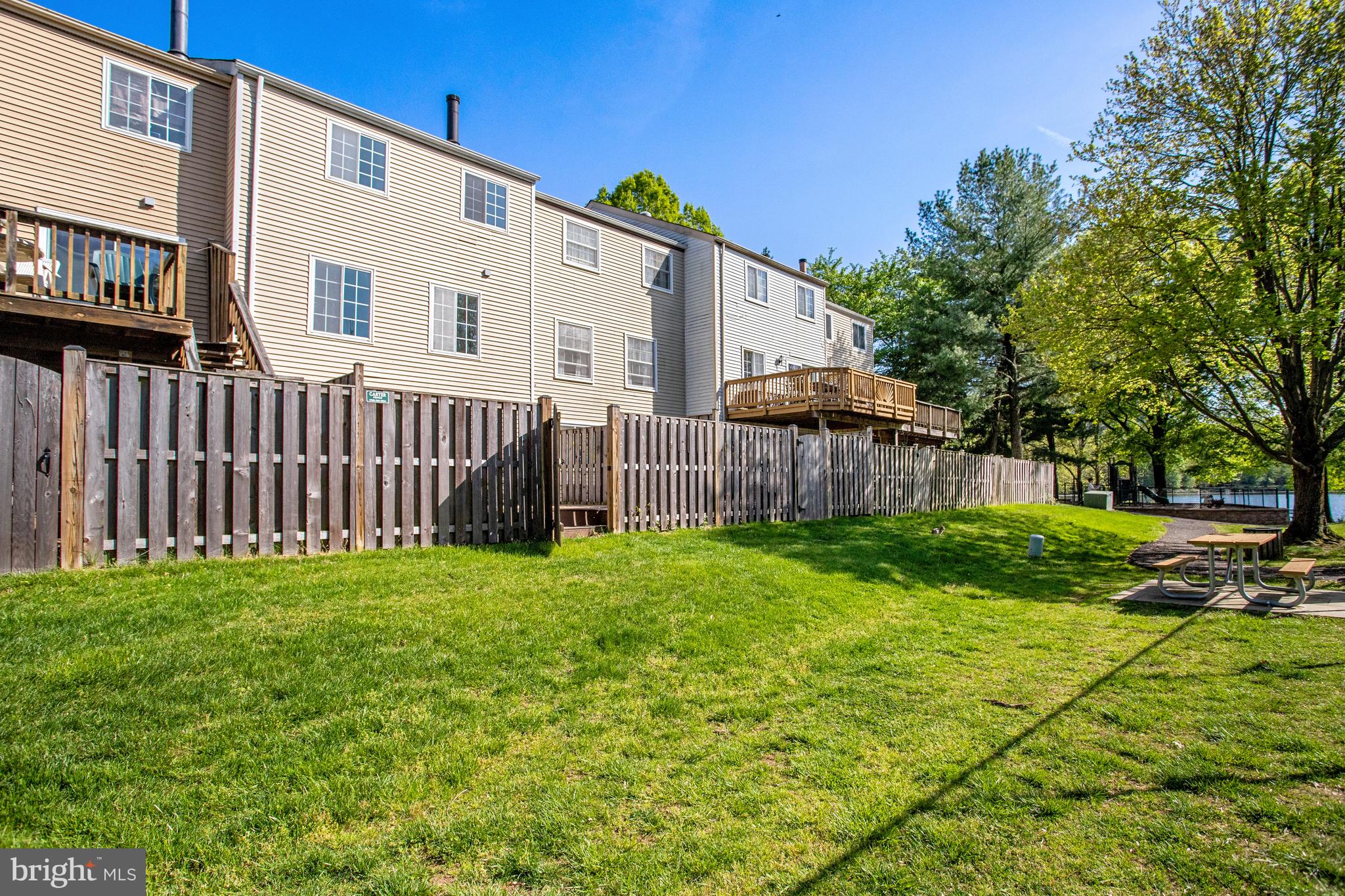 LAKEFORD - Residential