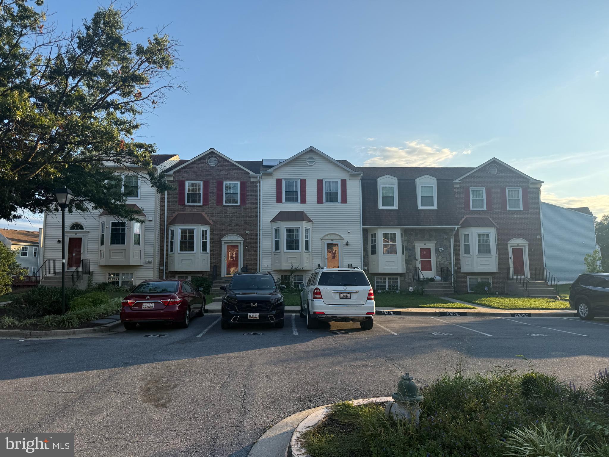 18 HUNTERS GATE COURT