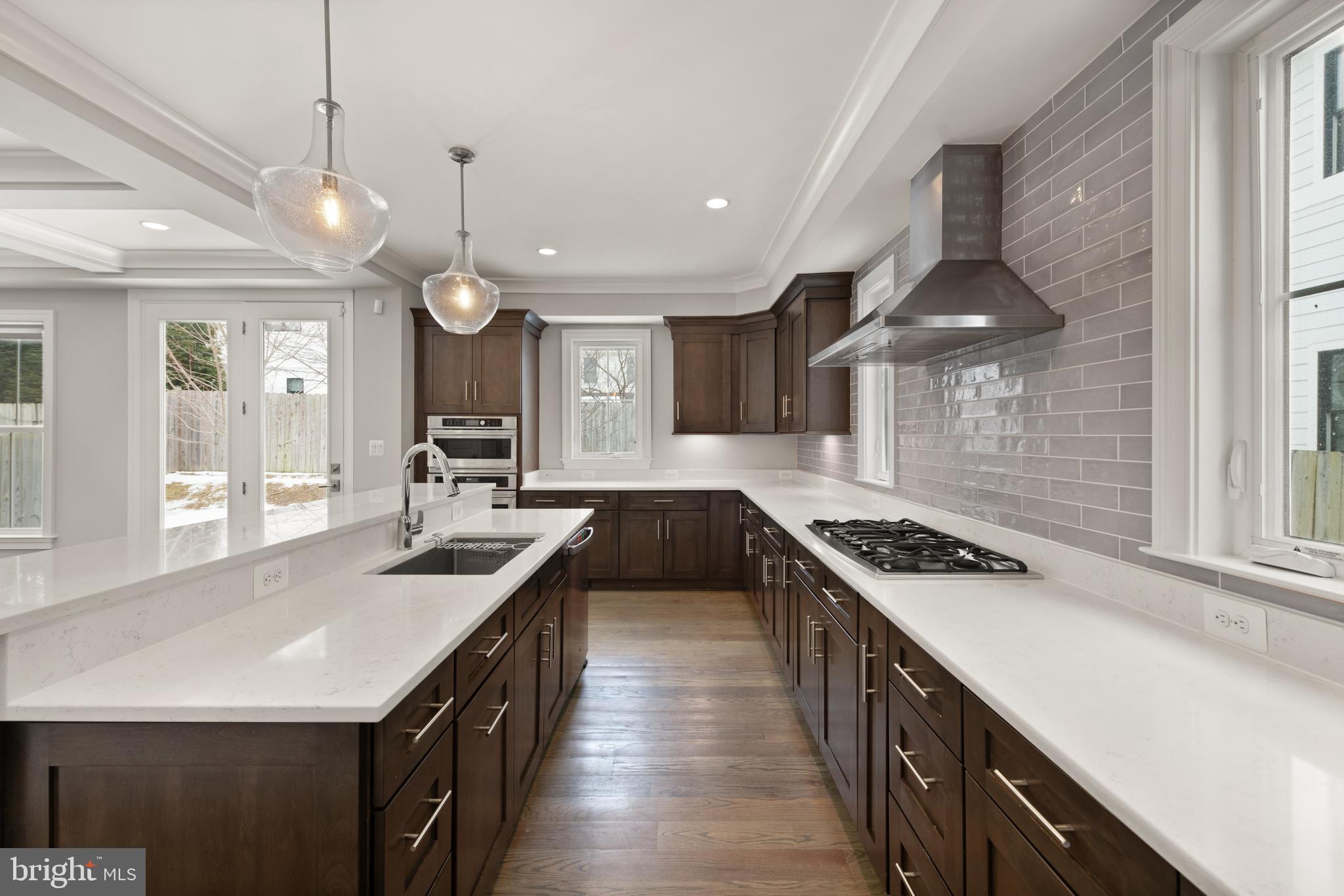 HIGHVIEW PARK - Residential