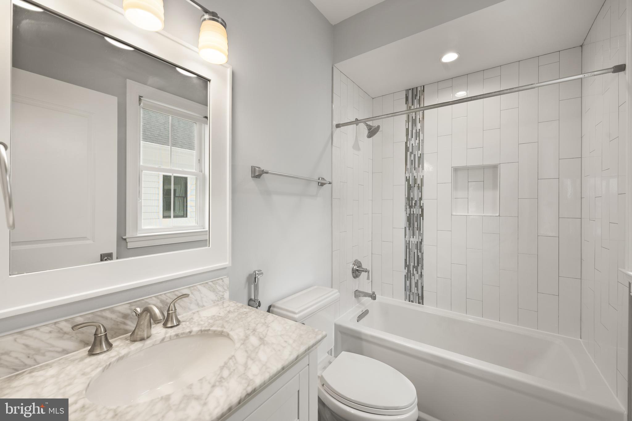 HIGHVIEW PARK - Residential