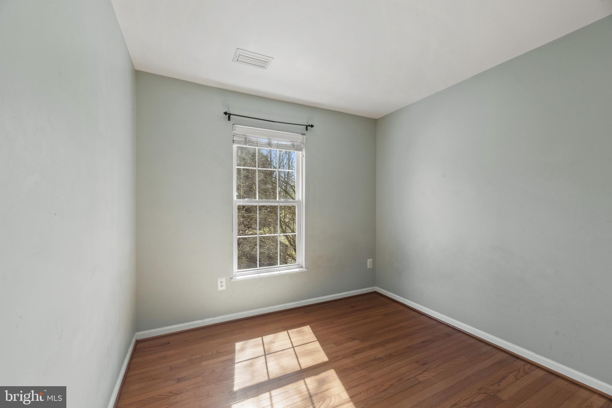 HAMMONDS OVERLOOK - Residential