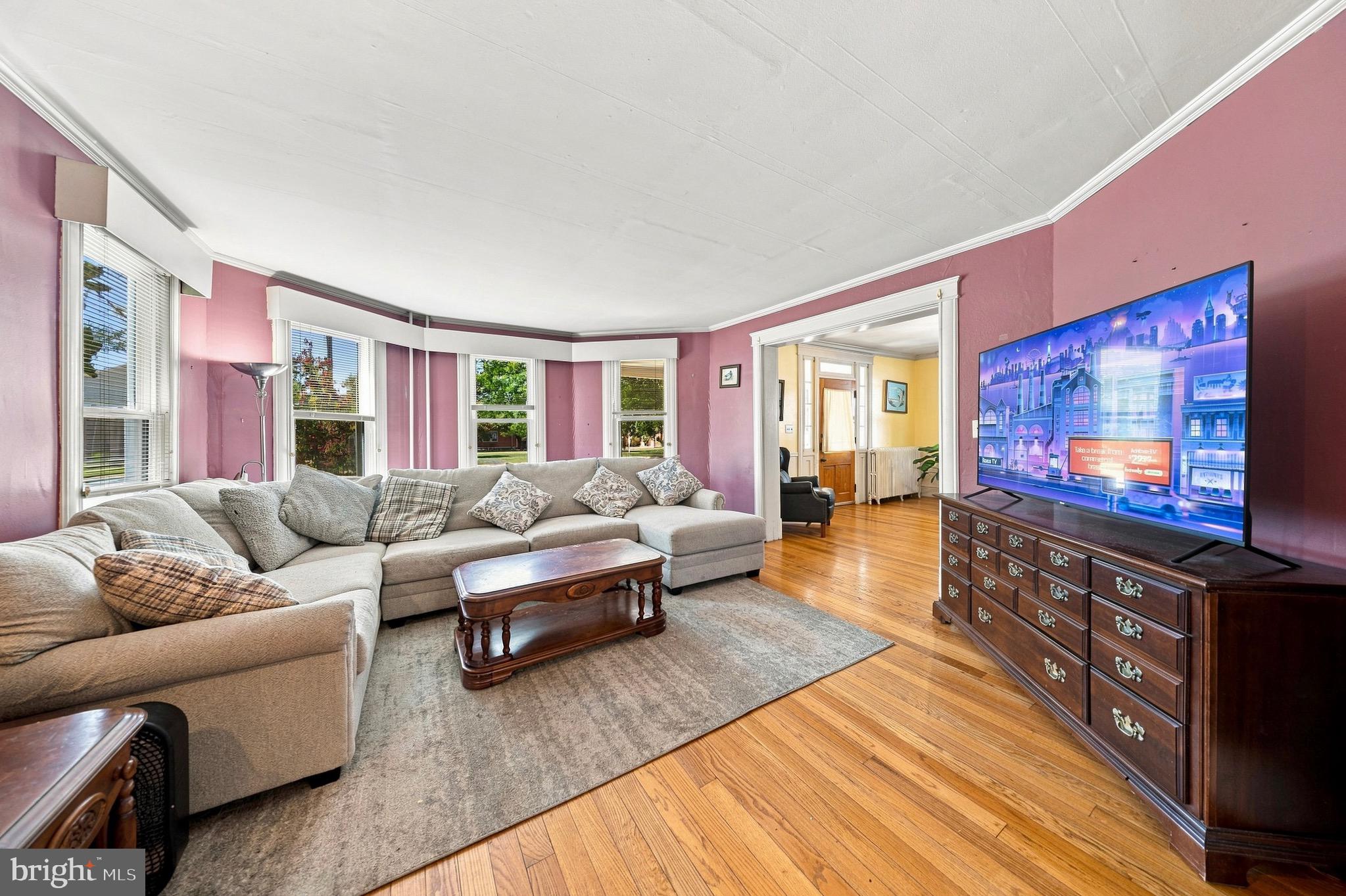 105 S 5TH AVENUE