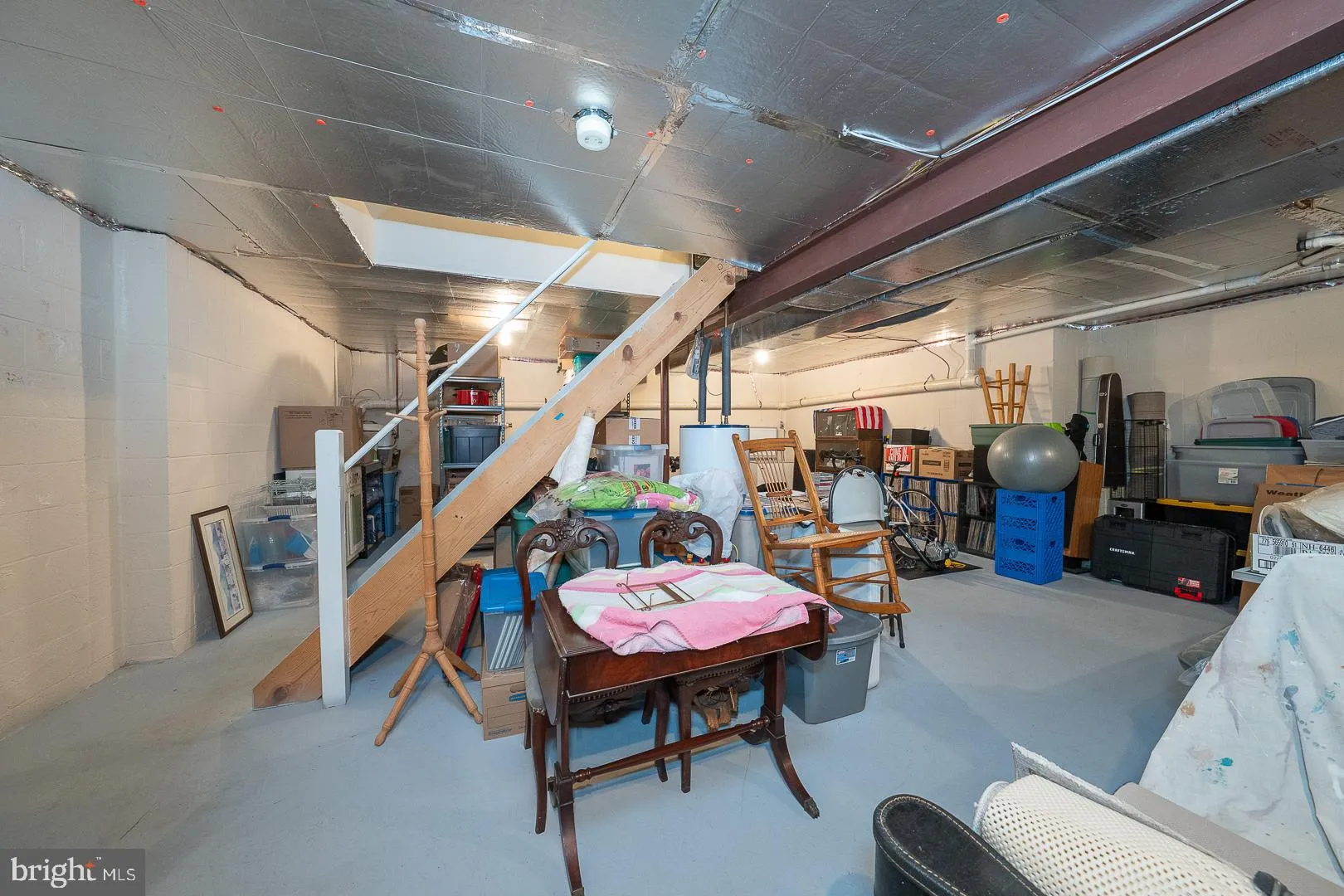 West Chester, Pennsylvania 19380, United States, 4 Bedrooms Bedrooms, ,3 BathroomsBathrooms,Residential,Pending,252517