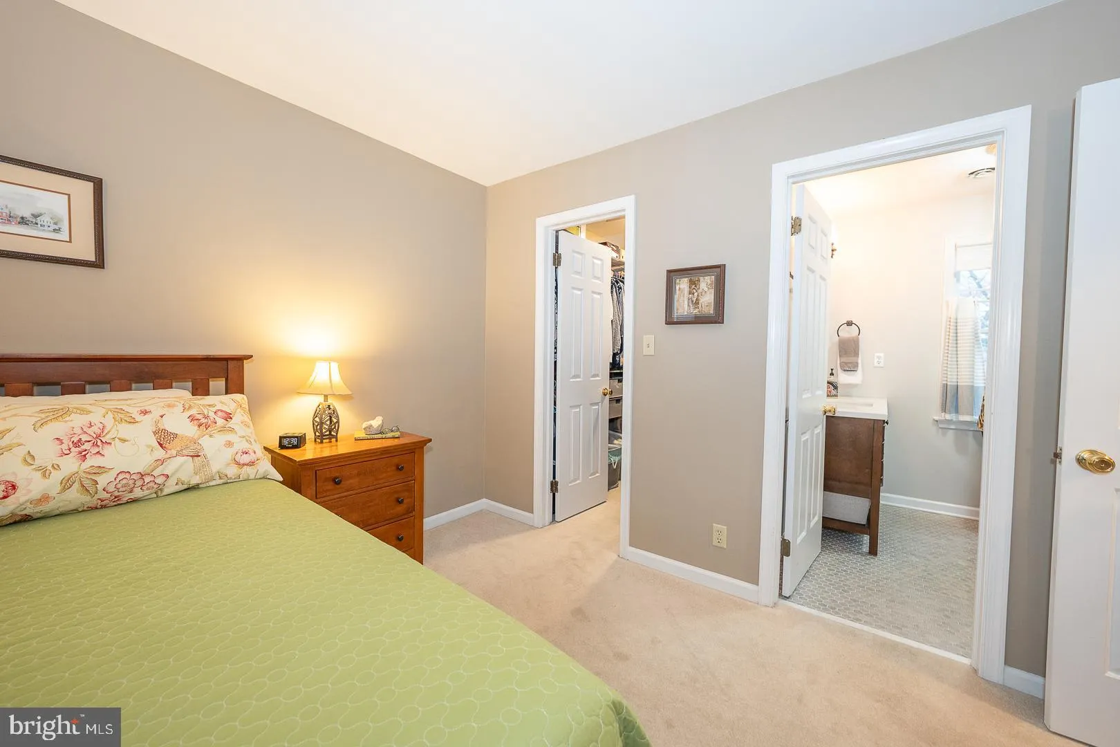 West Chester, Pennsylvania 19380, United States, 4 Bedrooms Bedrooms, ,3 BathroomsBathrooms,Residential,Pending,252517