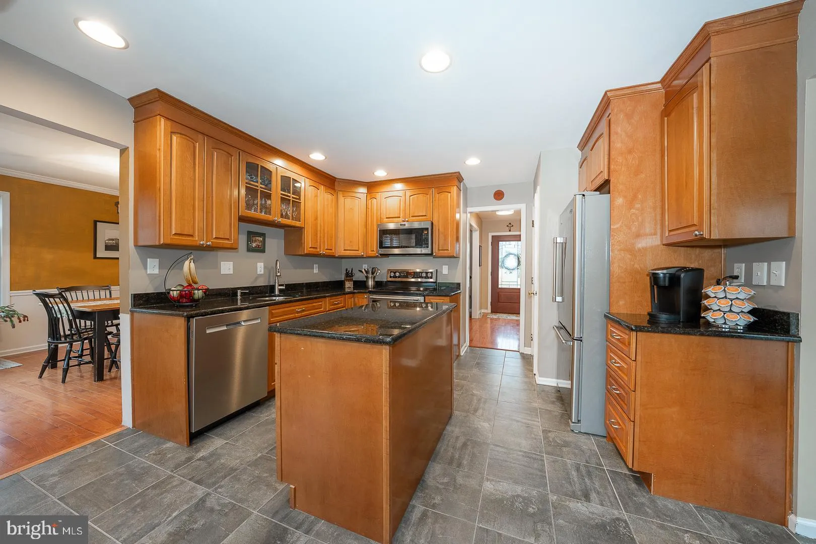 West Chester, Pennsylvania 19380, United States, 4 Bedrooms Bedrooms, ,3 BathroomsBathrooms,Residential,Pending,252517