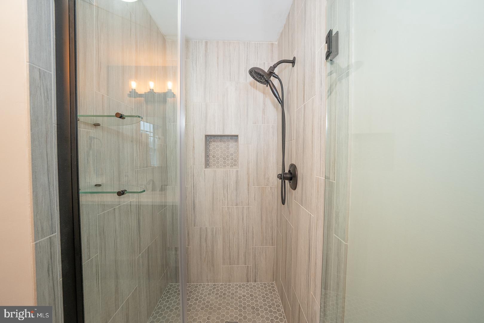 INDIAN KING - Residential