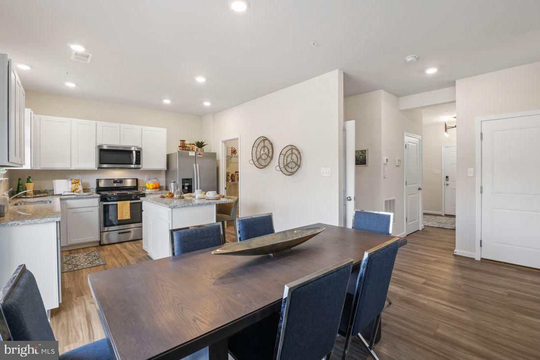 TUSCARORA CREEK - Residential