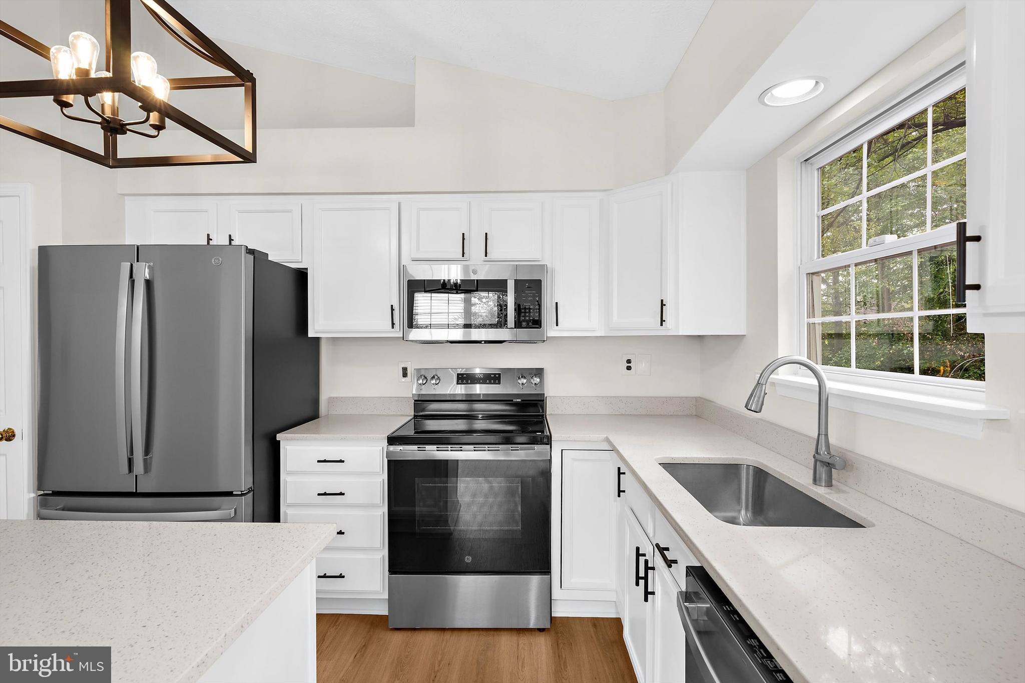 PINEY ORCHARD - Residential