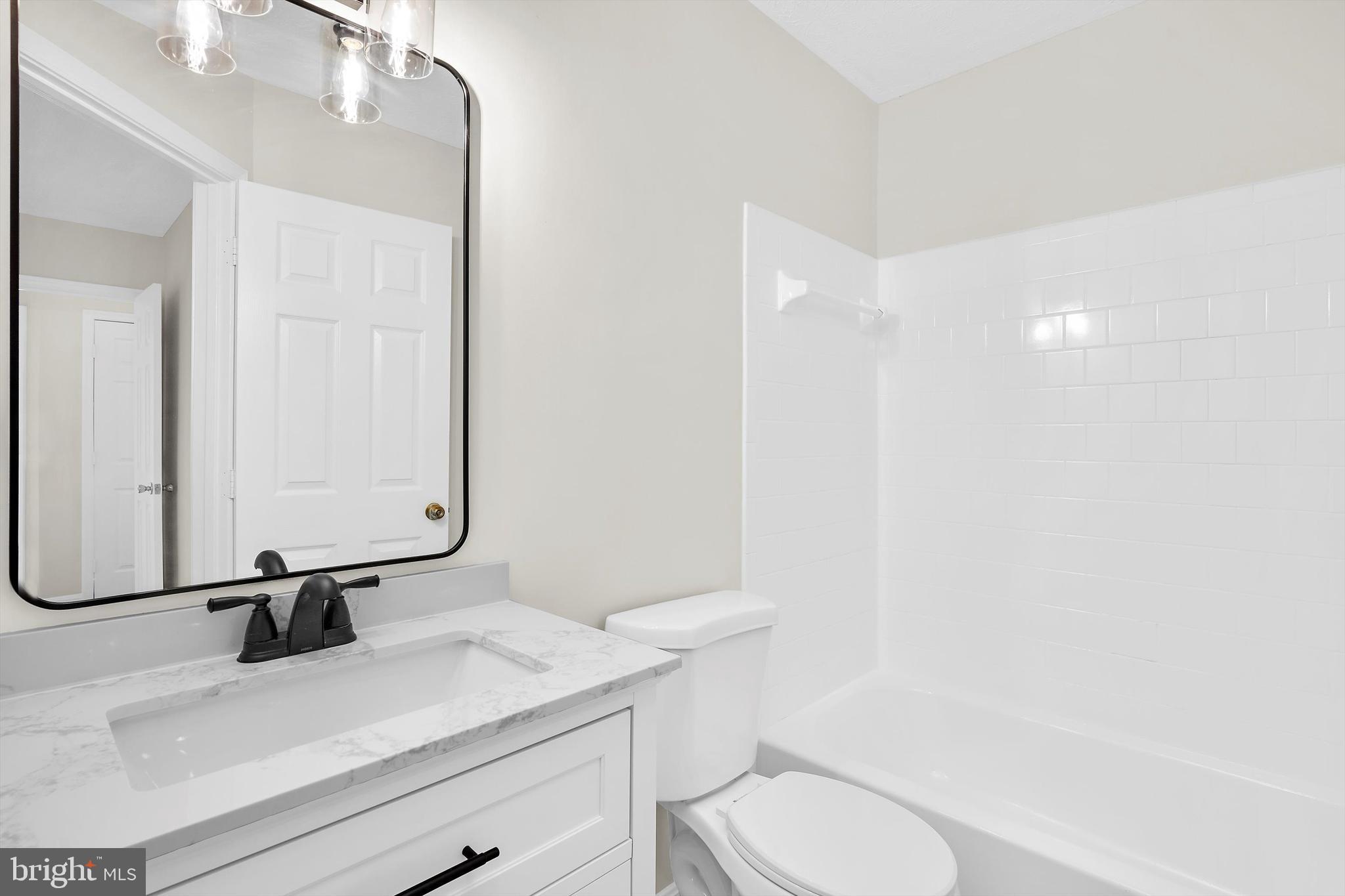 PINEY ORCHARD - Residential