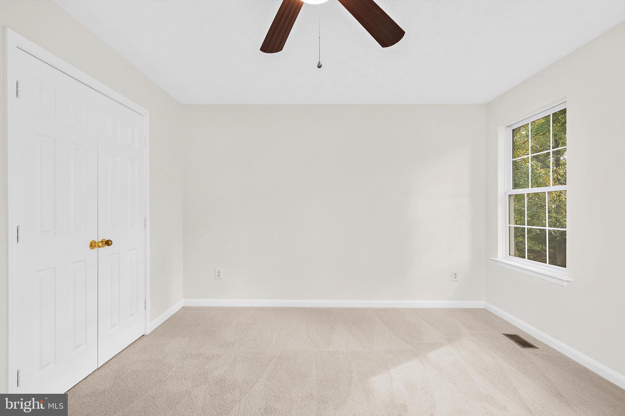 PINEY ORCHARD - Residential