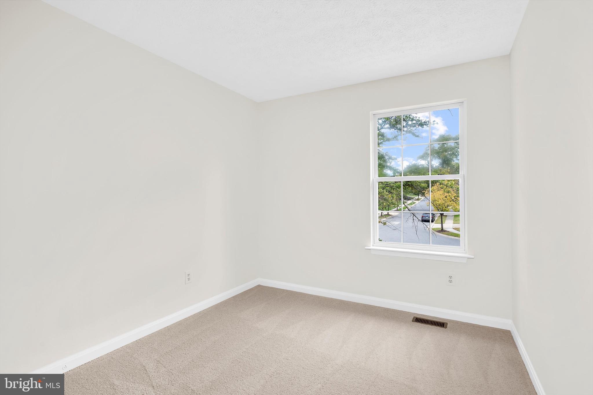 PINEY ORCHARD - Residential