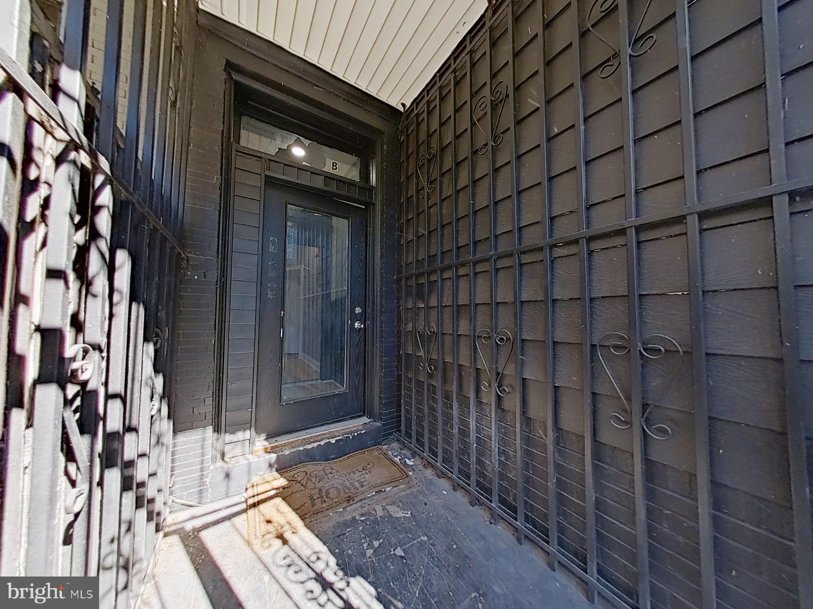 GERMANTOWN - Commercial Sale