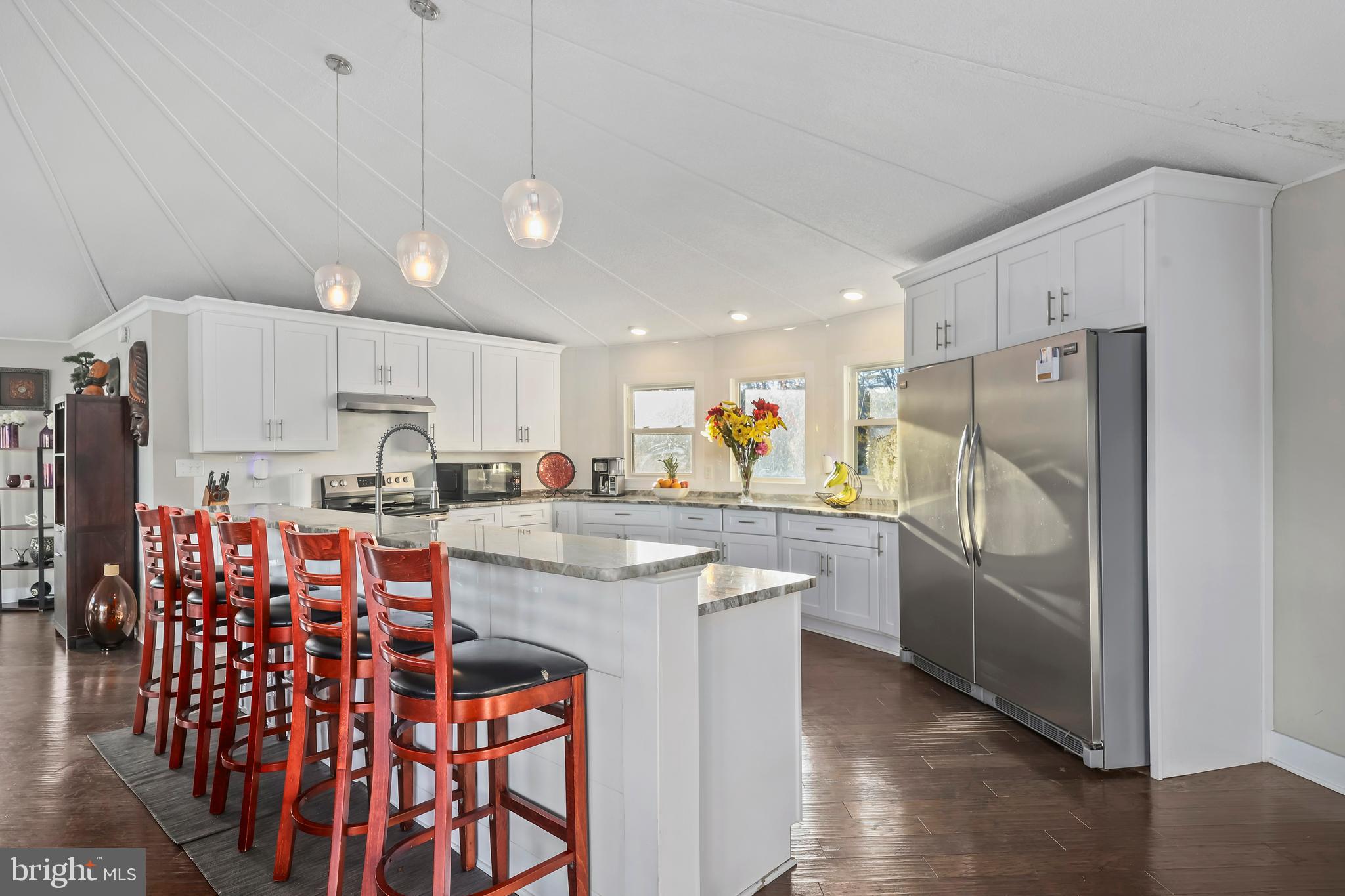 LAKE LAND OR - Residential