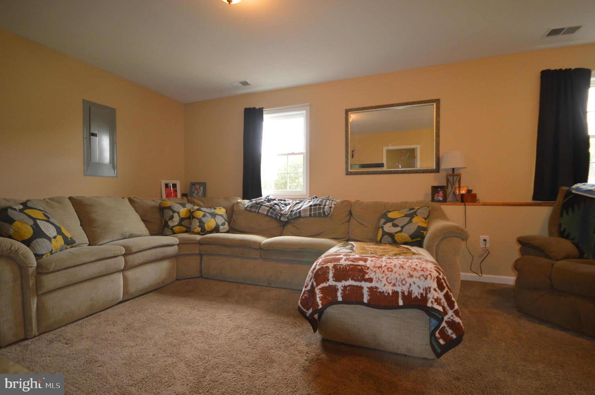 SPRING HILL - Residential Lease