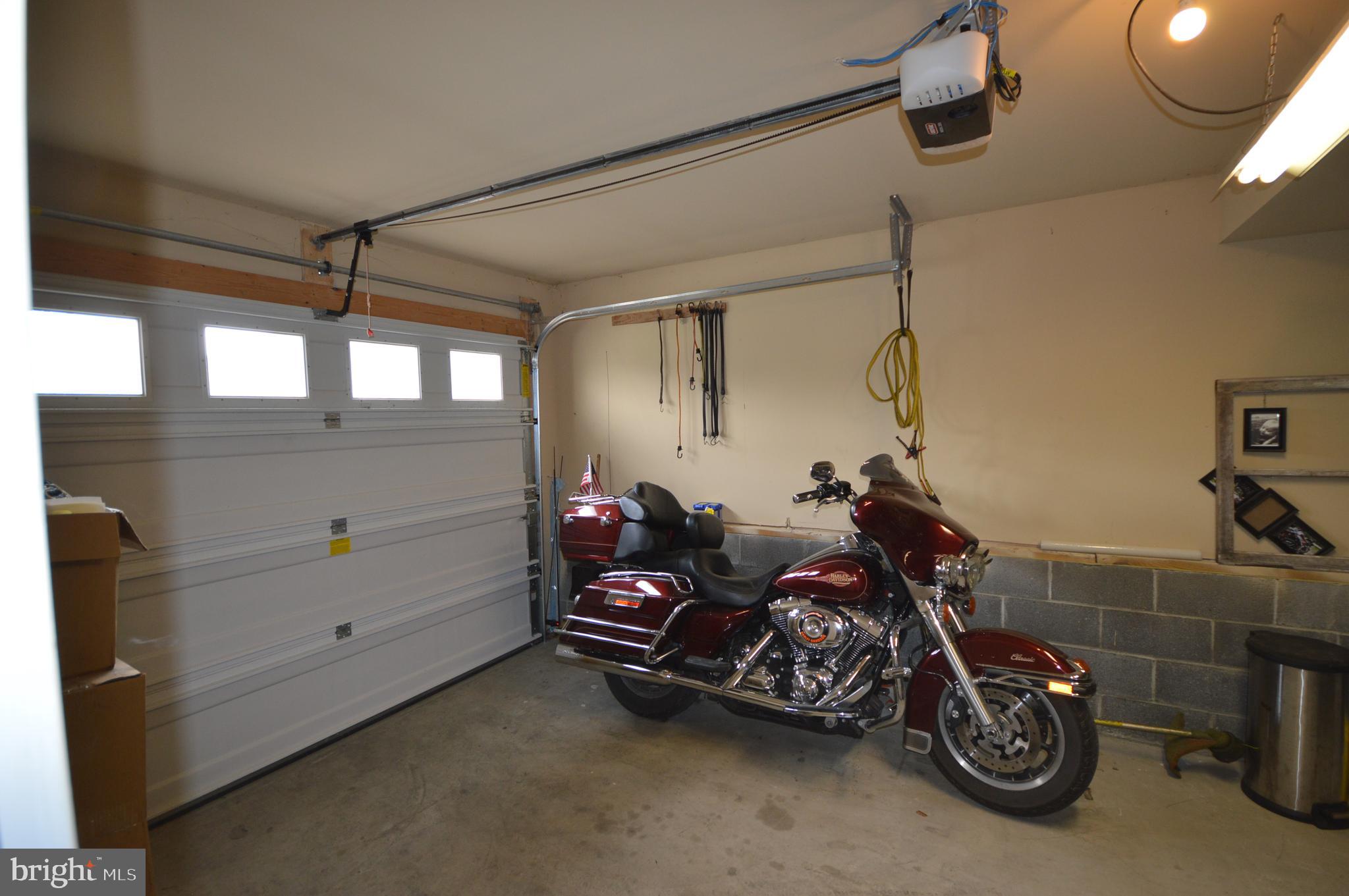 SPRING HILL - Residential Lease