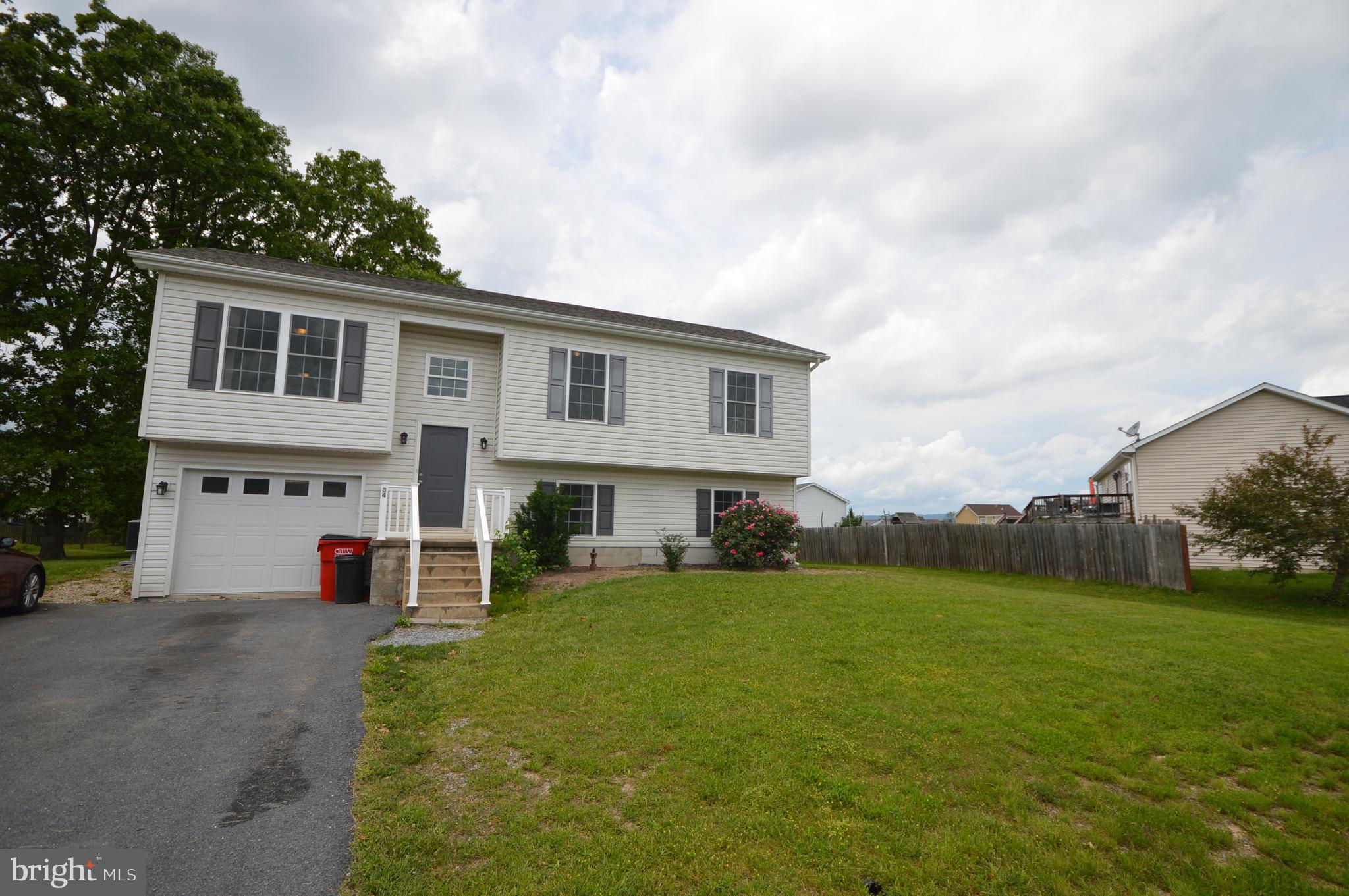 SPRING HILL - Residential Lease