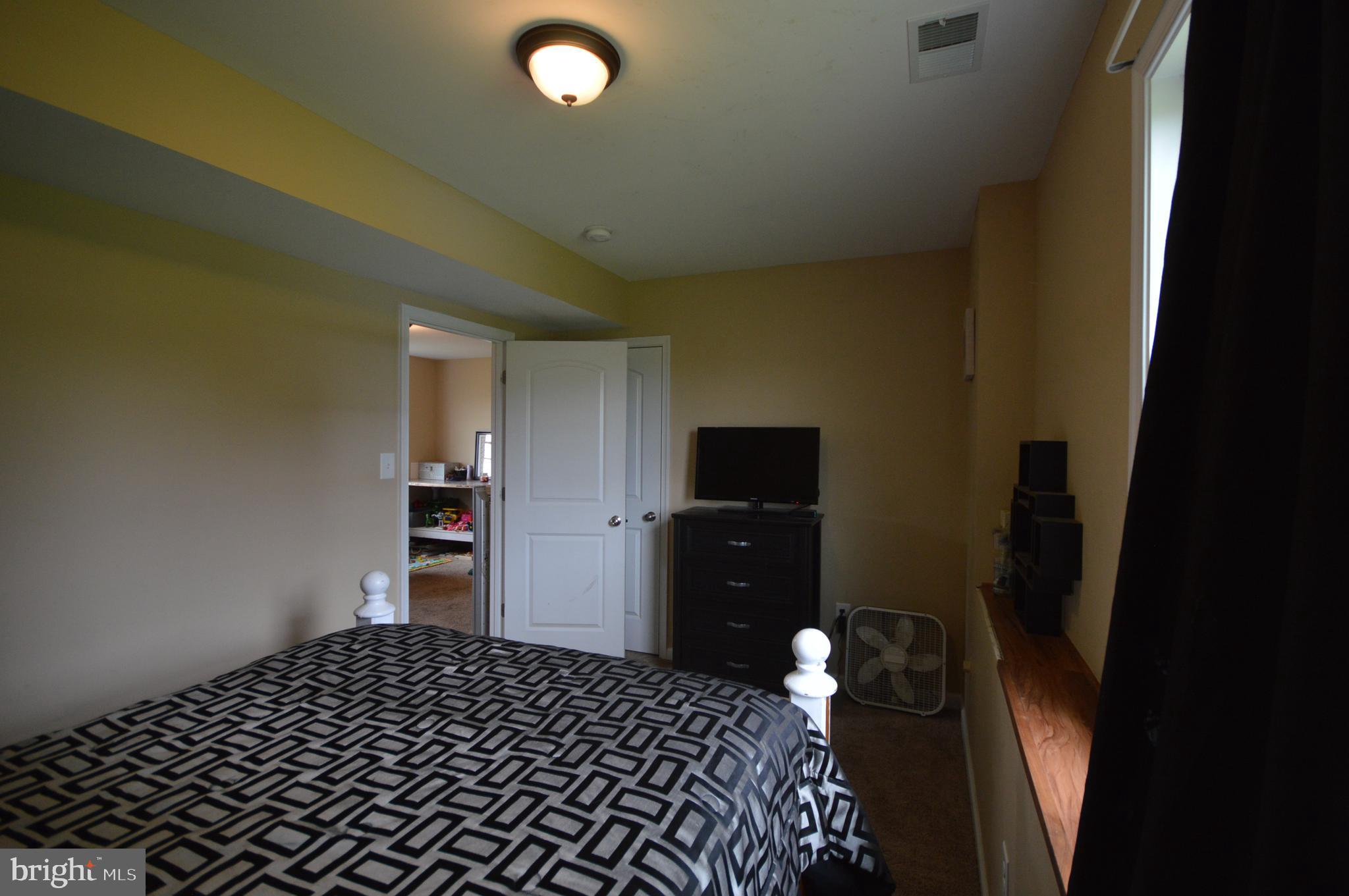 SPRING HILL - Residential Lease