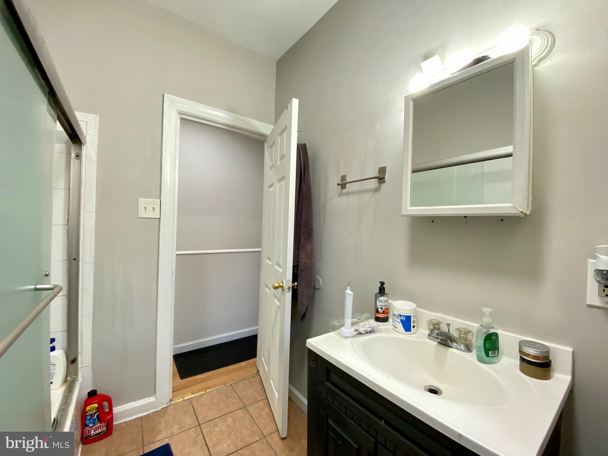 NORTH CENTRAL - Residential Lease