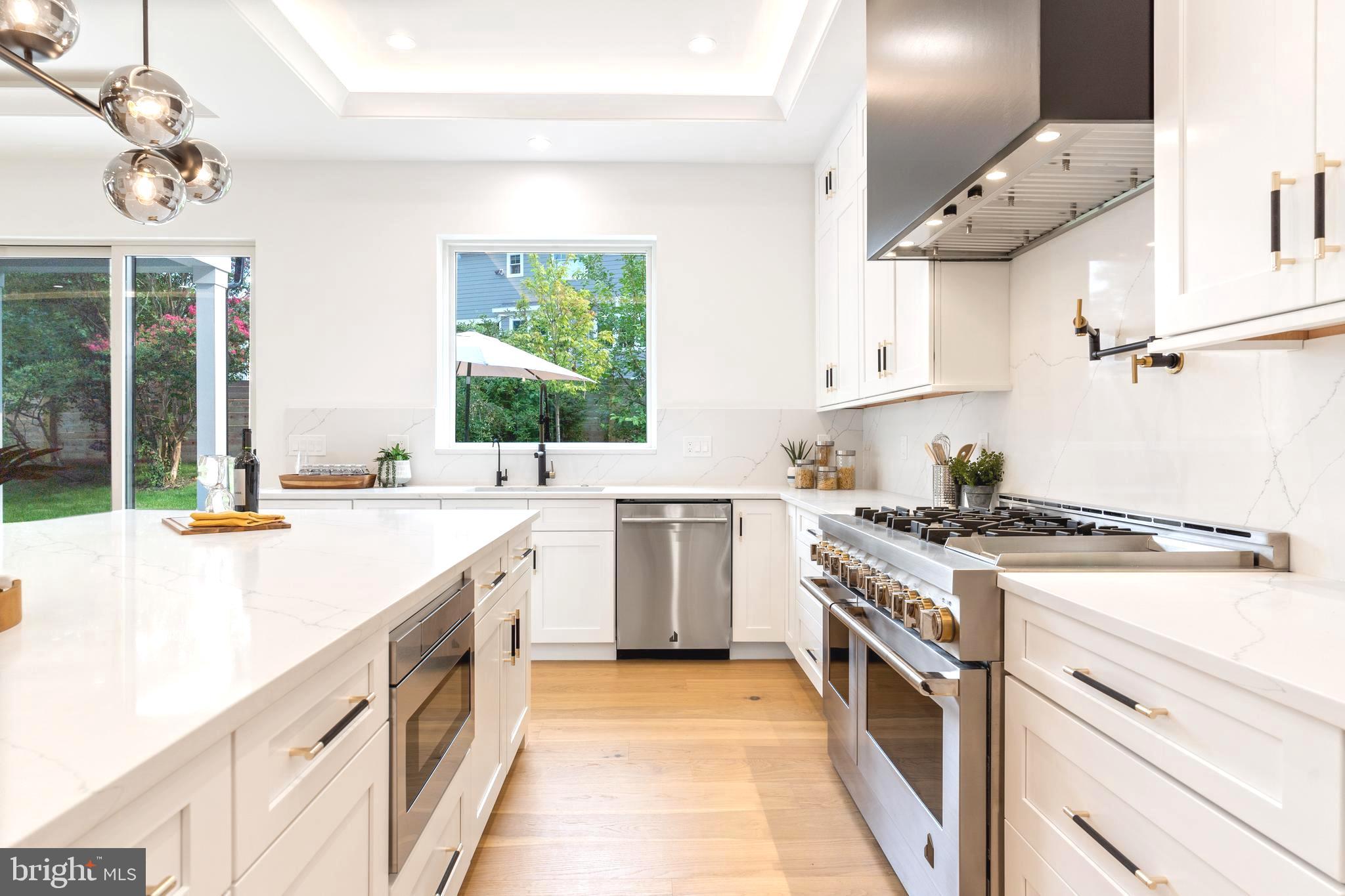 DANA HEIGHTS - Residential