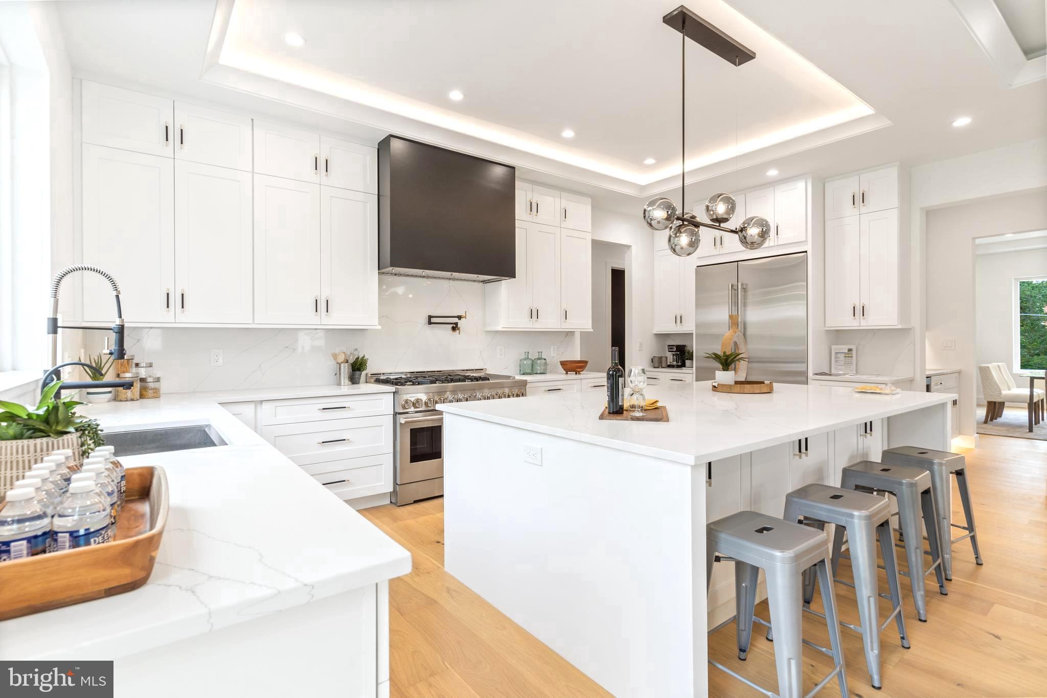 DANA HEIGHTS - Residential