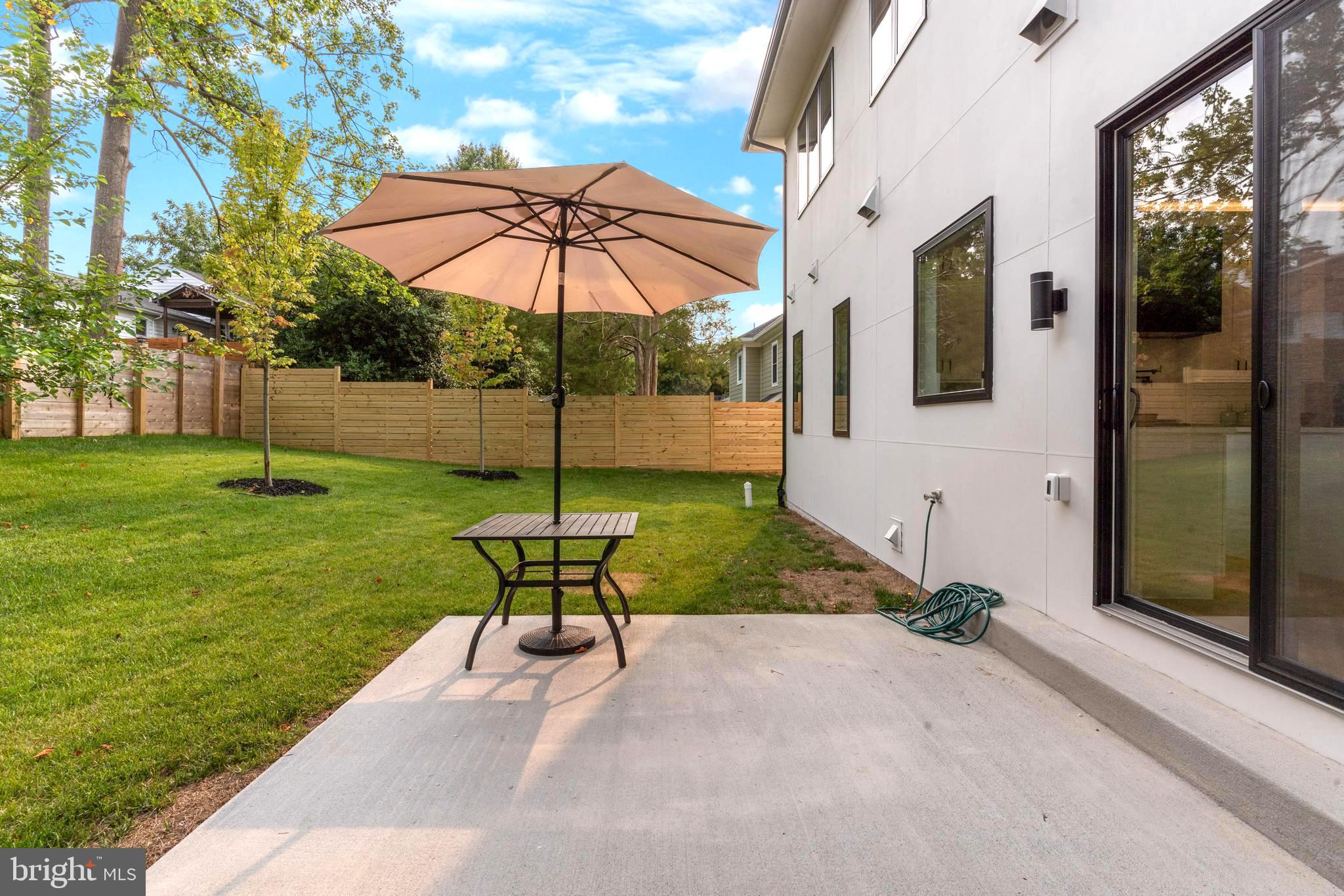 DANA HEIGHTS - Residential