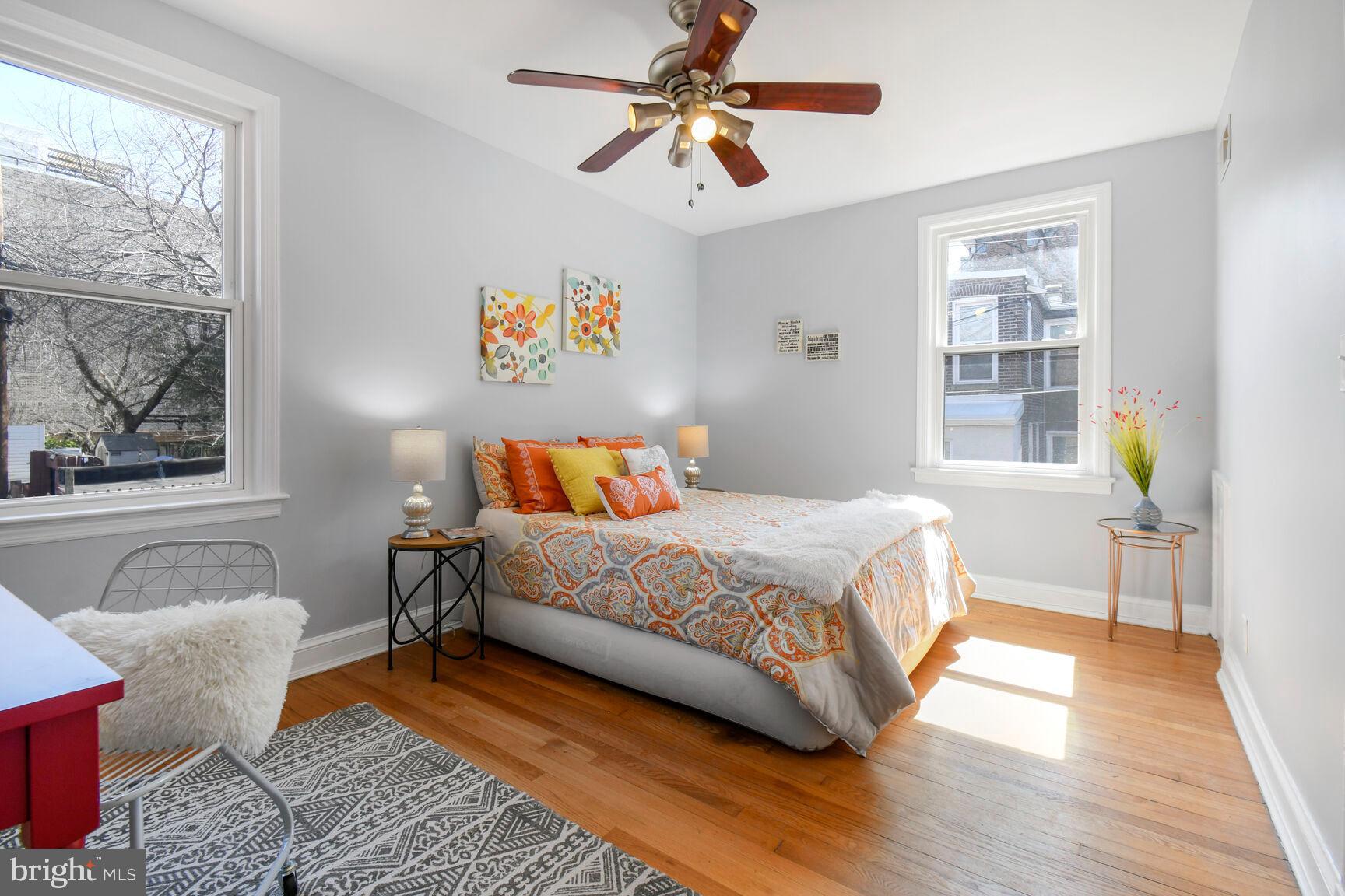CAPITOL HILL - Residential