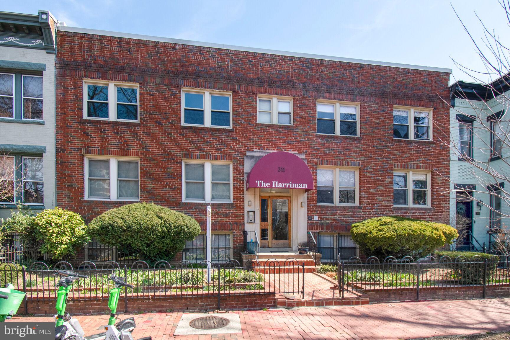 CAPITOL HILL - Residential