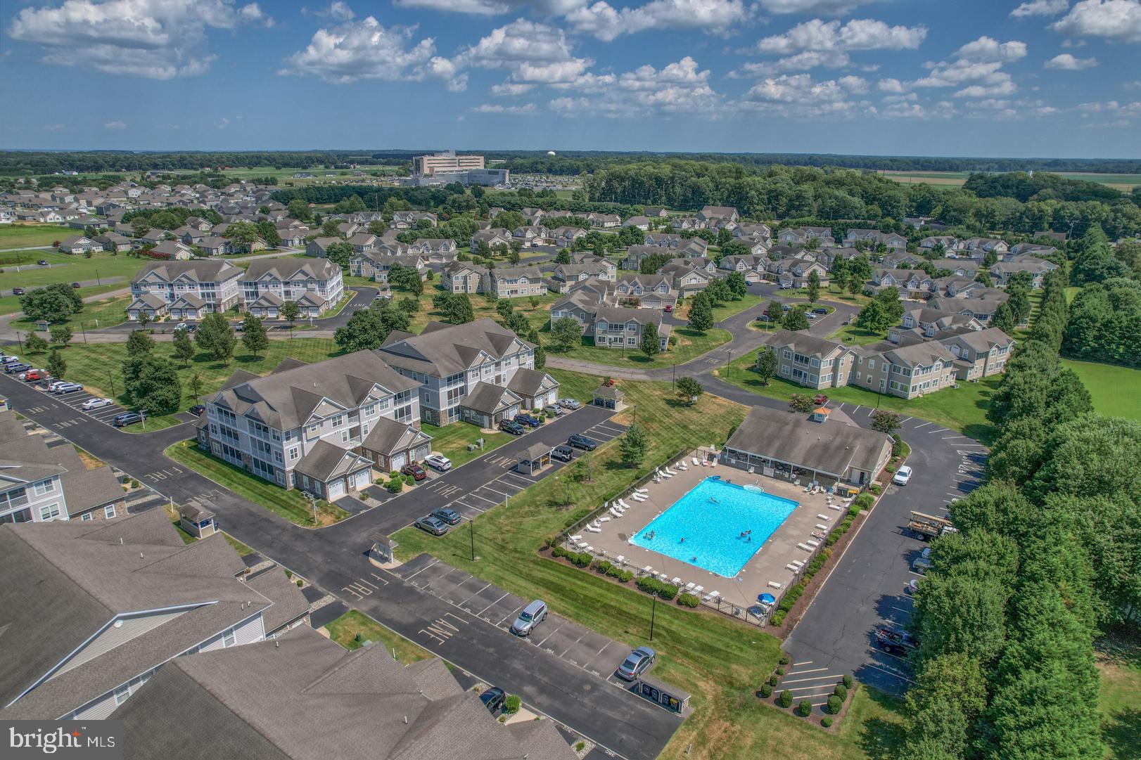 HEARTHSTONE MANOR - Residential