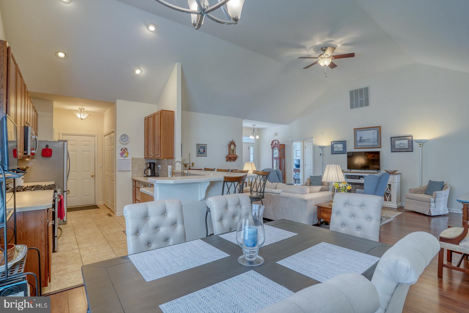 HEARTHSTONE MANOR - Residential