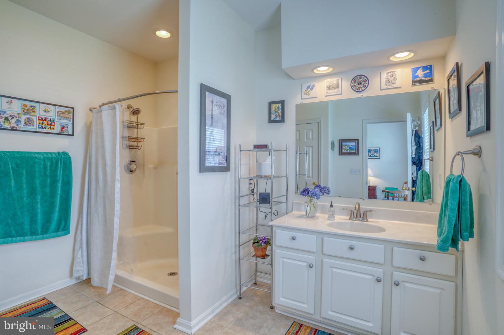 HEARTHSTONE MANOR - Residential