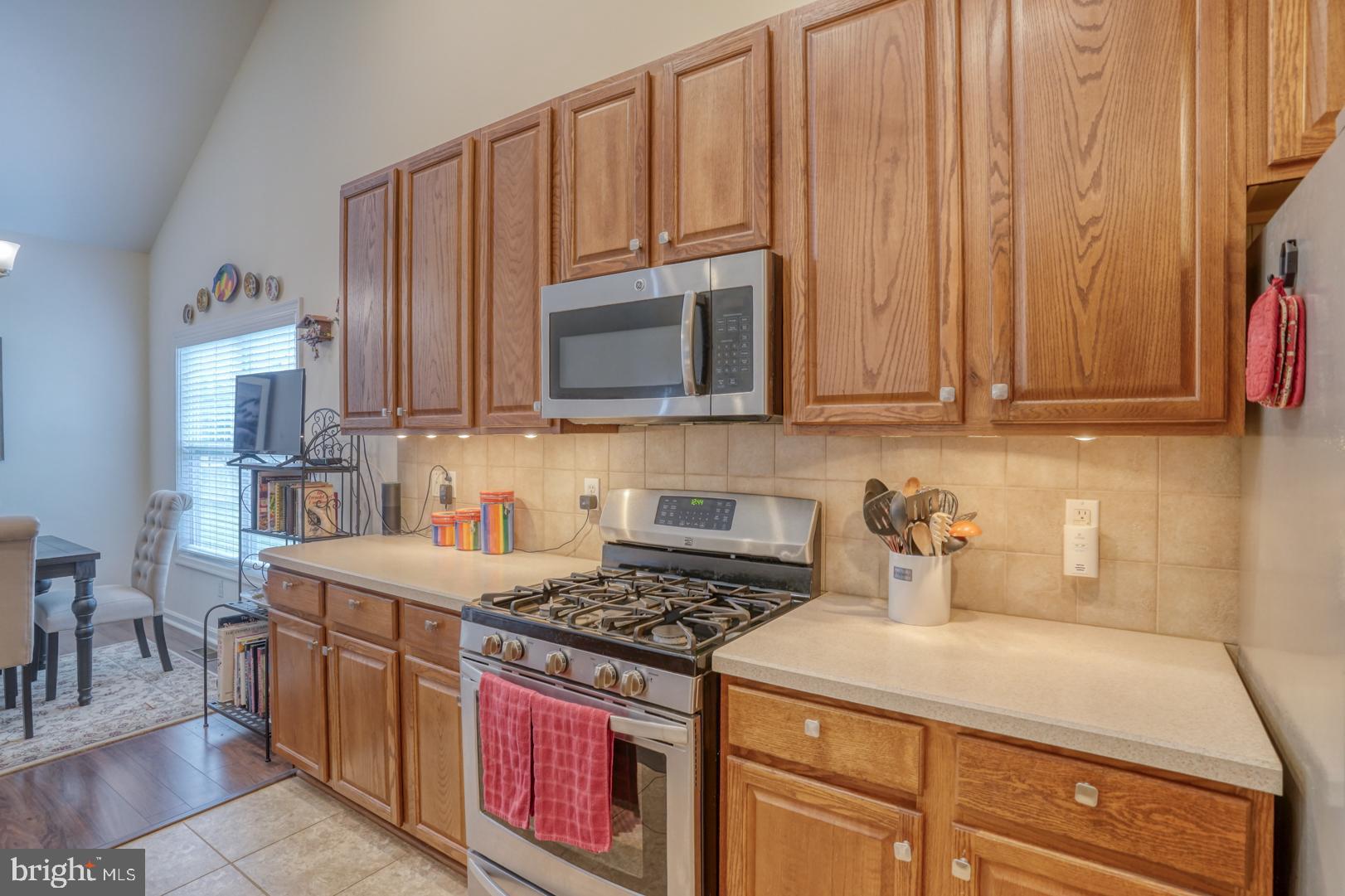 HEARTHSTONE MANOR - Residential