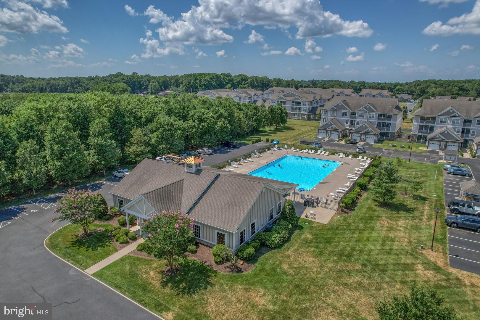 HEARTHSTONE MANOR - Residential